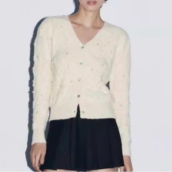 ZARA BLOGGERS’ FAVORITE PEARL TEXTURED KNIT CARDIGAN - Picture 5 of 12